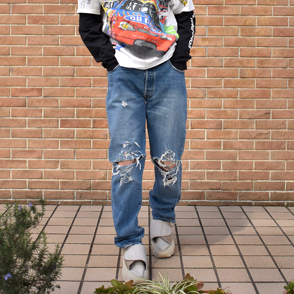 ダメージ! Levi's 501 デニムパンツ 240323H