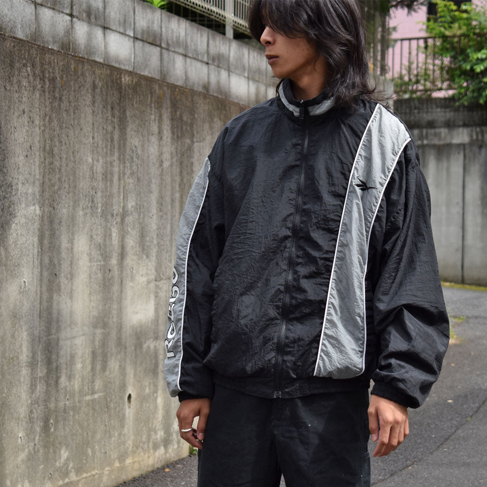 90's Reebok/リーボック 袖ロゴ ナイロンジャケット 230623
