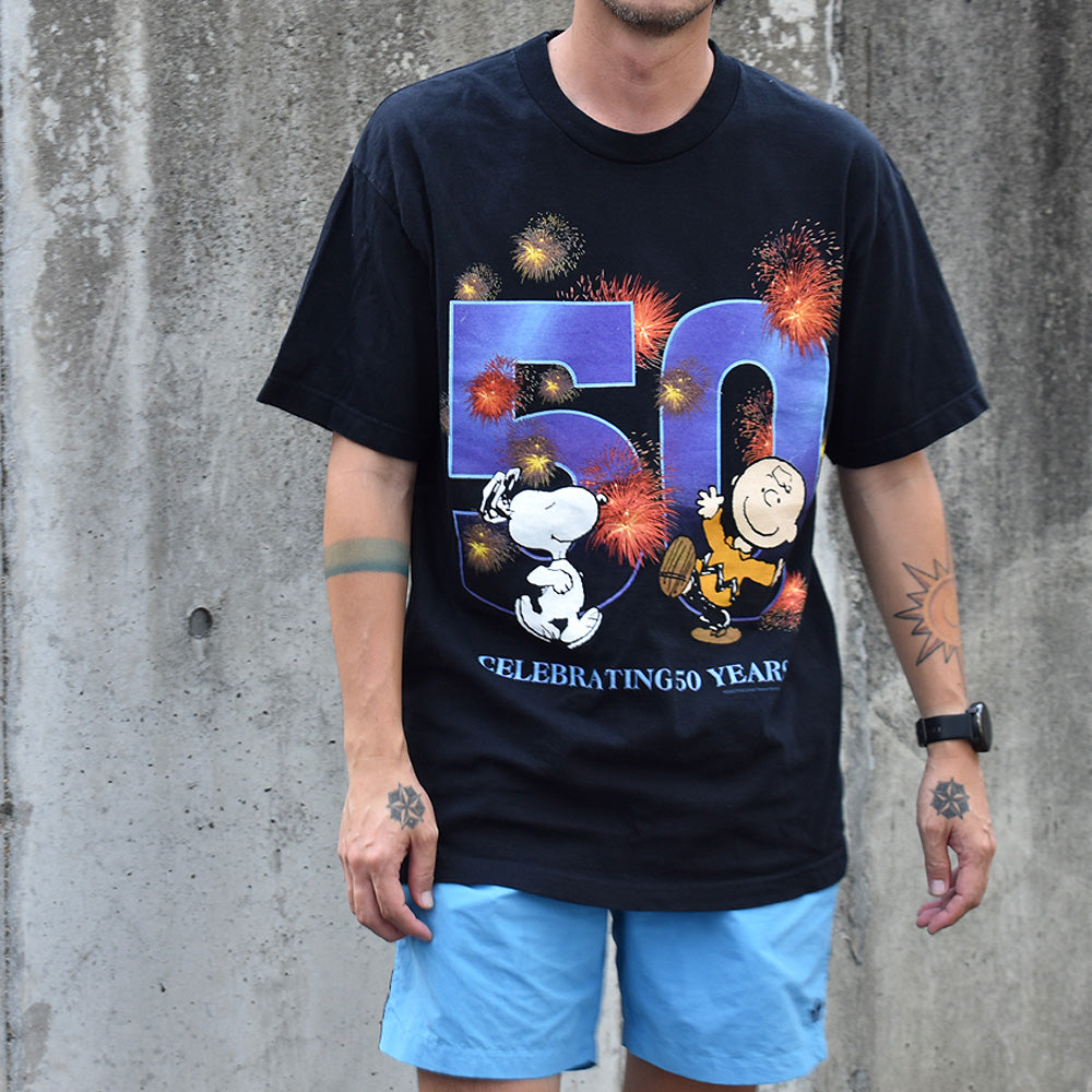 Y2K Peanuts/ピーナッツ Snoopy "CELEBRATING 50 YEARS" Tシャツ 230809