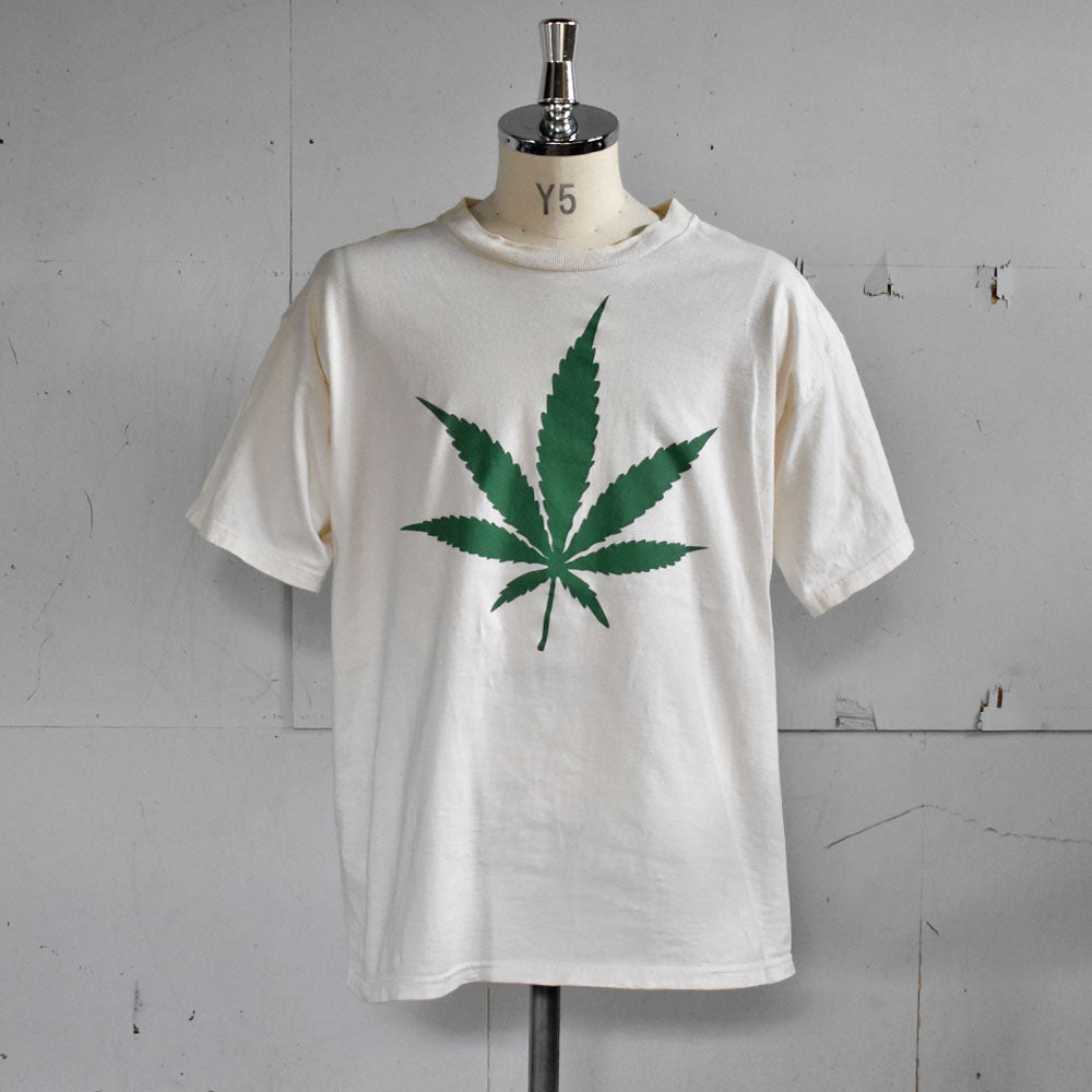 Y2K ガンジャ アート Tシャツ 240412