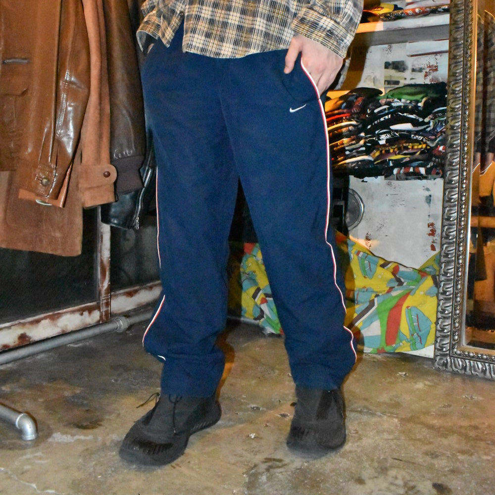 Y2K NIKE “トリコロールライン”トラックパンツ 251031H