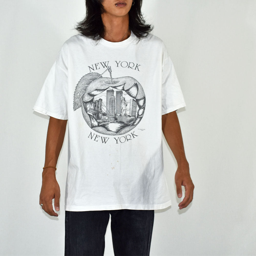 Y2K “NEW YORK” ビッグアップル アートTシャツ 230814