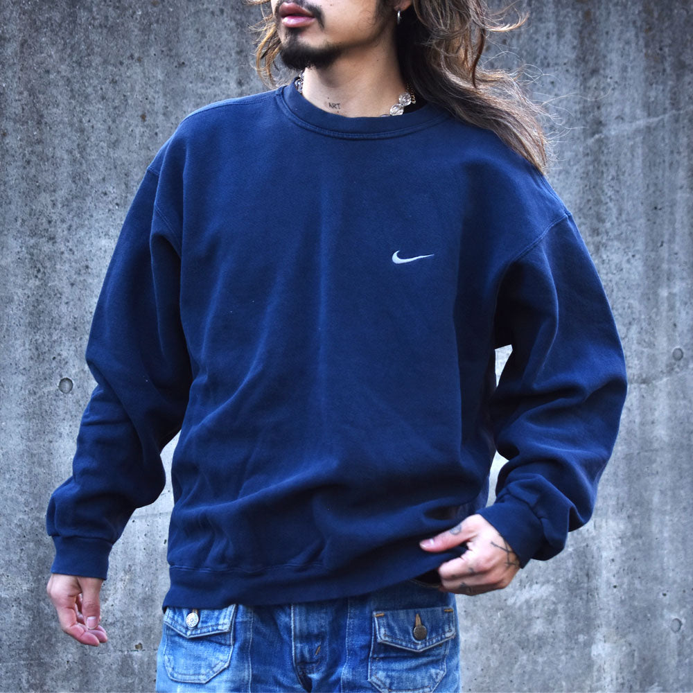 90's NIKE swoosh 刺繍ロゴ スウェット USA製 240105 – LABORATORY®