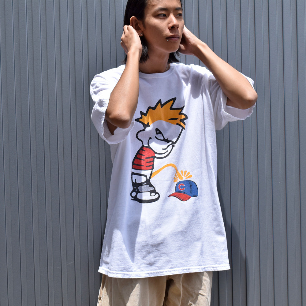 Y2K MLB ”CUBS SUCK!” calvin and hobbes パロディ Tシャツ USA製 230819