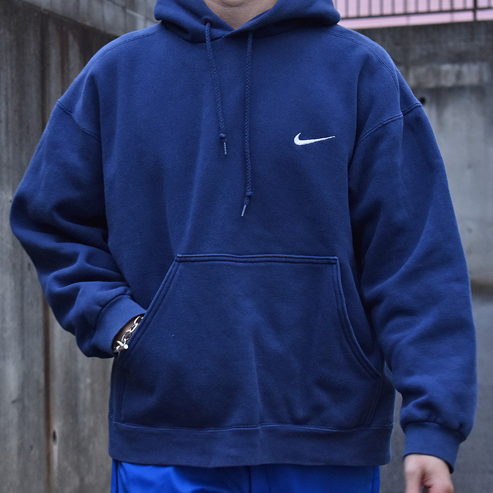 90's NIKE ワンポイントロゴ スウェット パーカー 231115