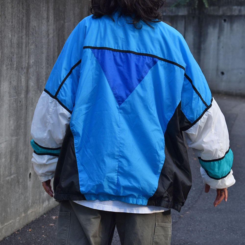 80-90's NIKE 銀タグ XXXL! 刺繍ロゴ ナイロンジャケット 230916