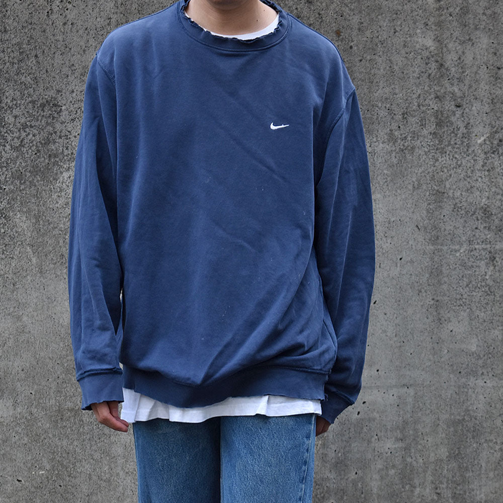 Y2K NIKE 雰囲気◎ small swoosh ロゴ刺繡 スウェット 230829