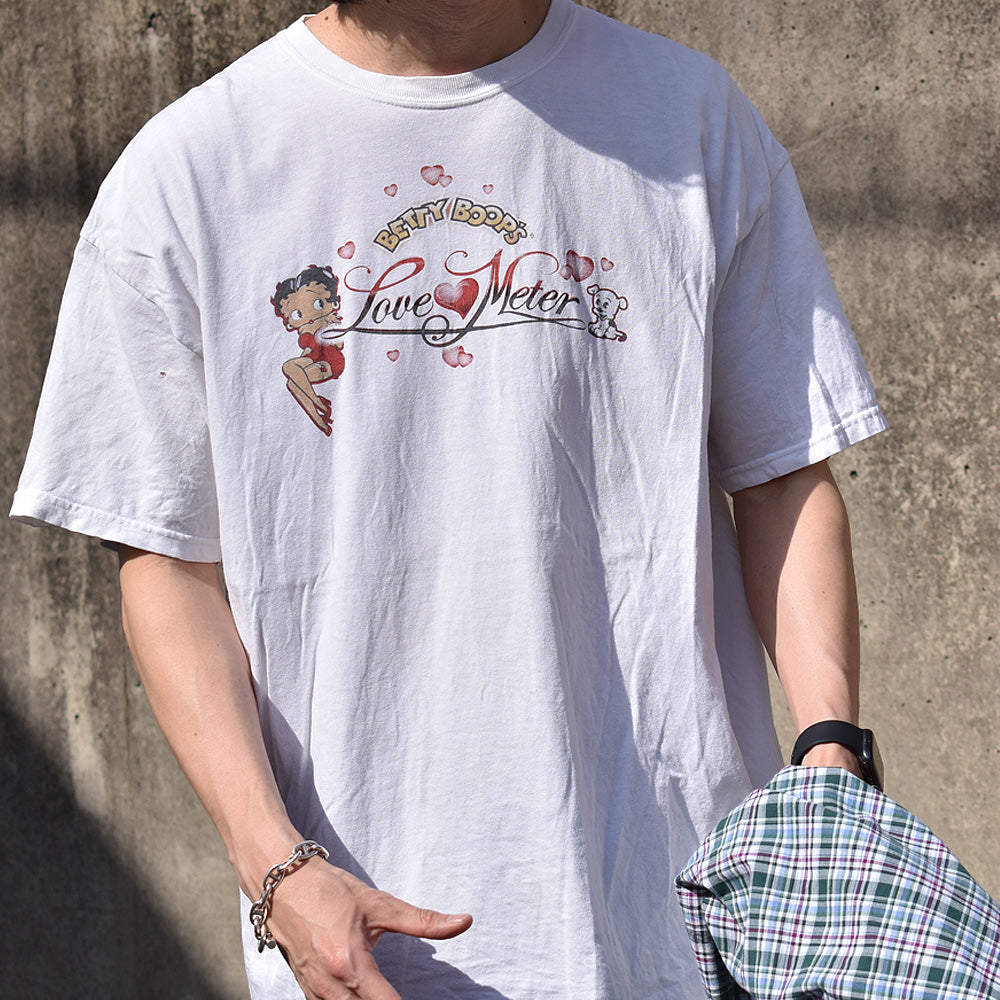 カステルバジャック Tシャツ ベティちゃん アートとファッション