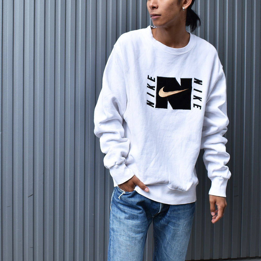 90’s NIKE swoosh ロゴ スウェット 231025