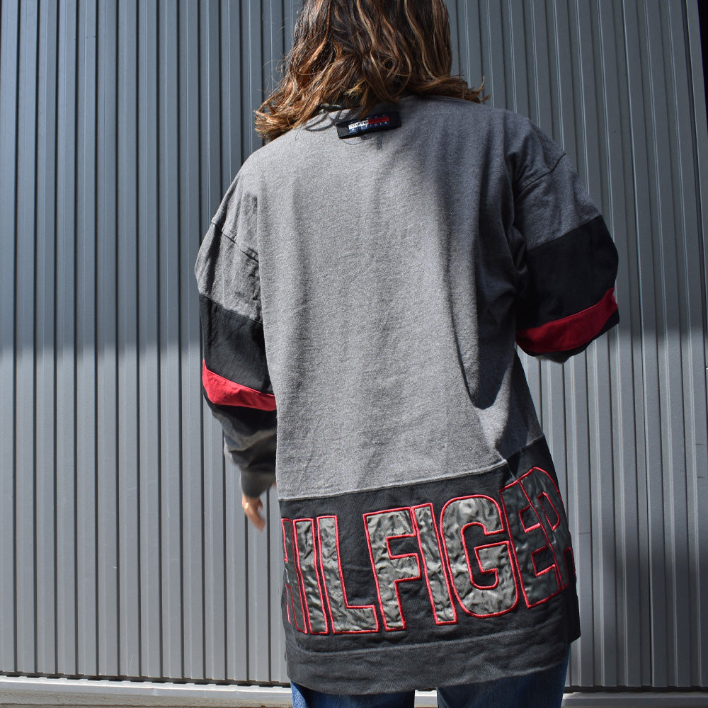 90’s TOMMY HILFIGER “OUTDOORS” 衿付き ハーフジップ スウェット 231005
