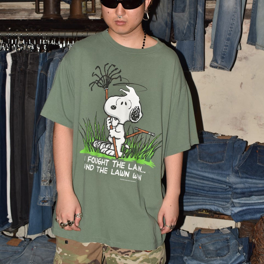 90's Snoopy "I Fought The Lawn" Peanuts キャラT USA製 260721H