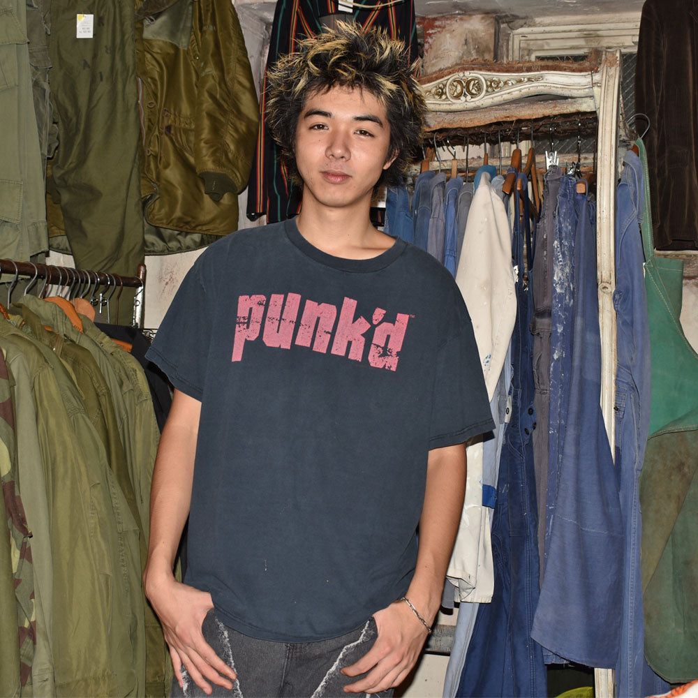 Y2K MTV “Punk’d” ロゴ Tシャツ 250919H