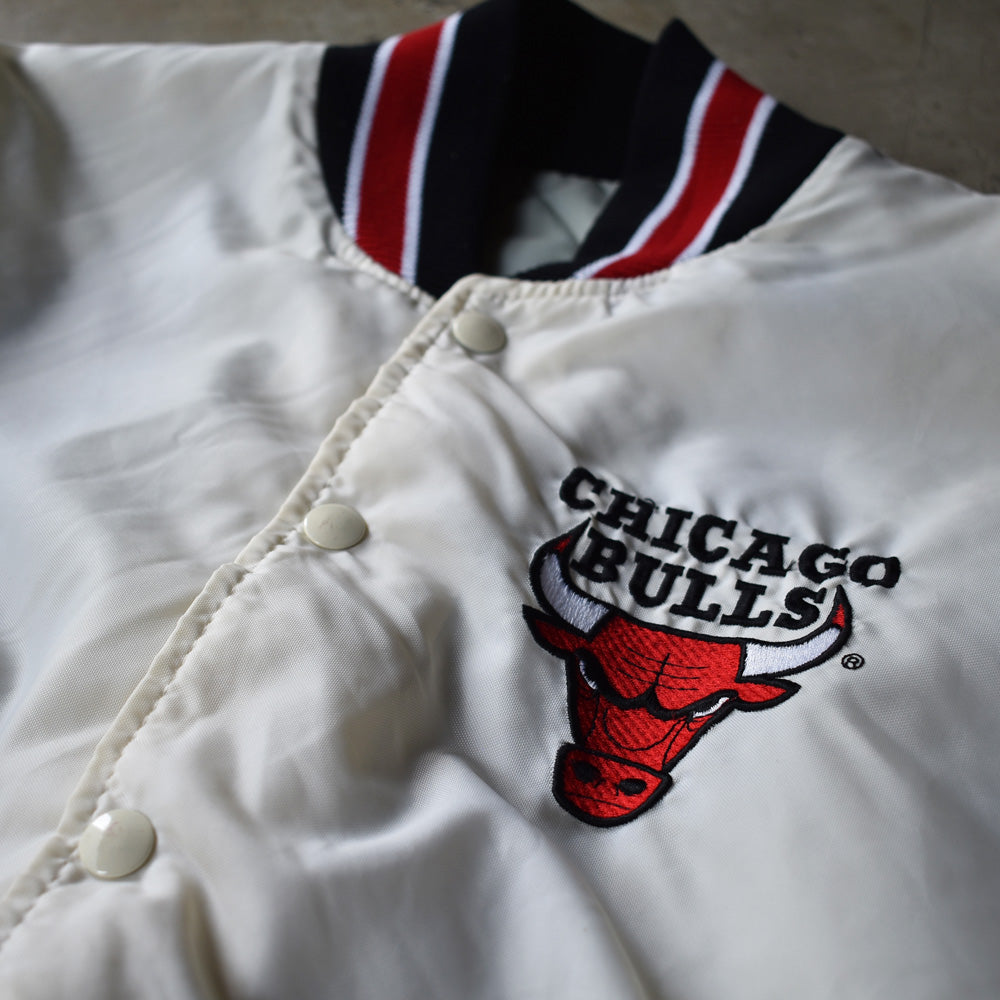 90's NBA Chicago Bulls 中綿入り ナイロン アワードジャケット 230325H