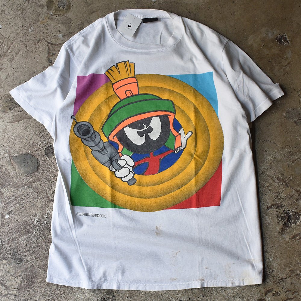 90s マービン　ルーニーテューンズ ビンテージ　tシャツ 総柄　USA製　影 90s 90年代 アメリカ製 ルーニー・テューンズ アニメ