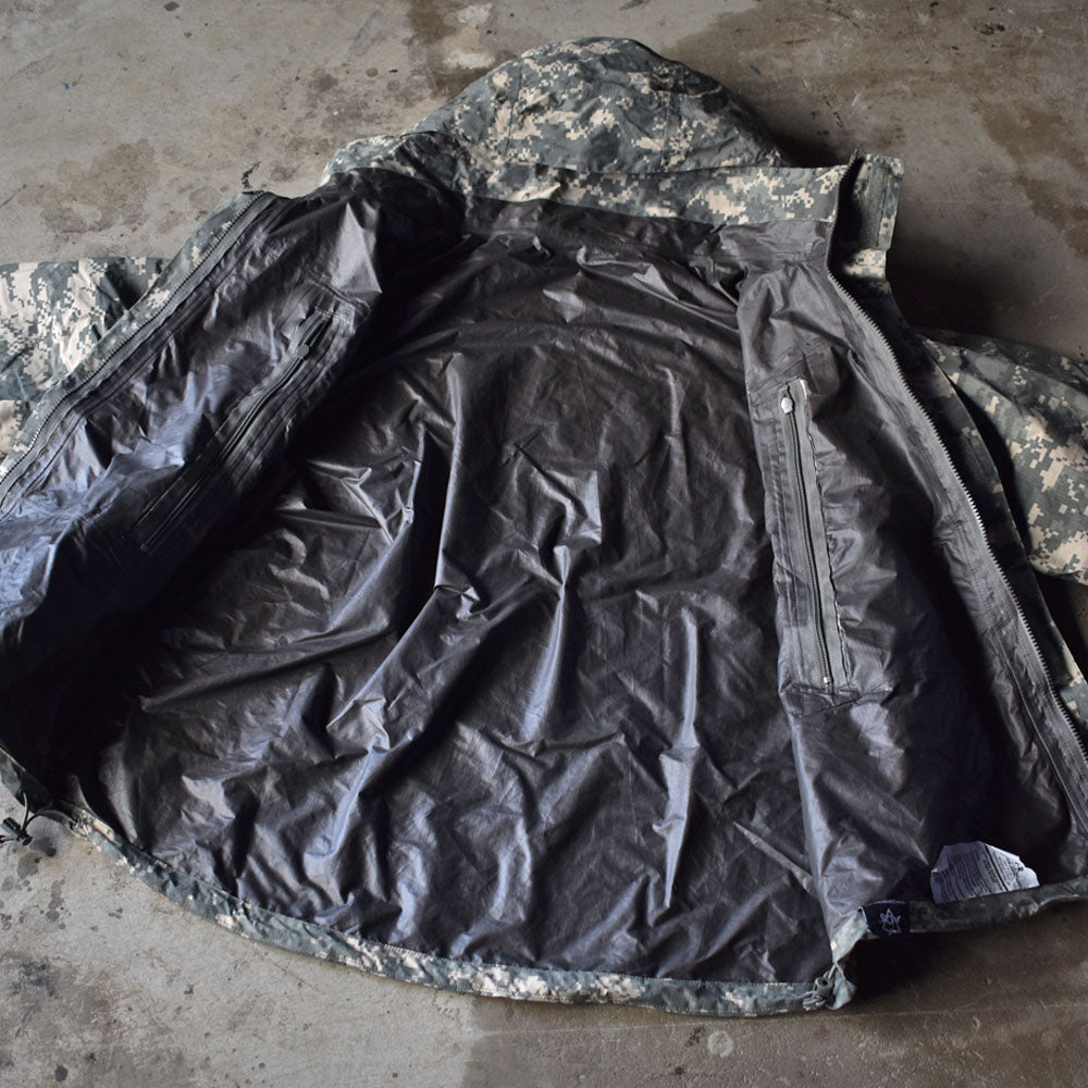 '07 U.S.ARMY ECWCS GEN3 LEVEL5 デジタルカモ Medium-Regular ナイロン シェルジャケット 230217