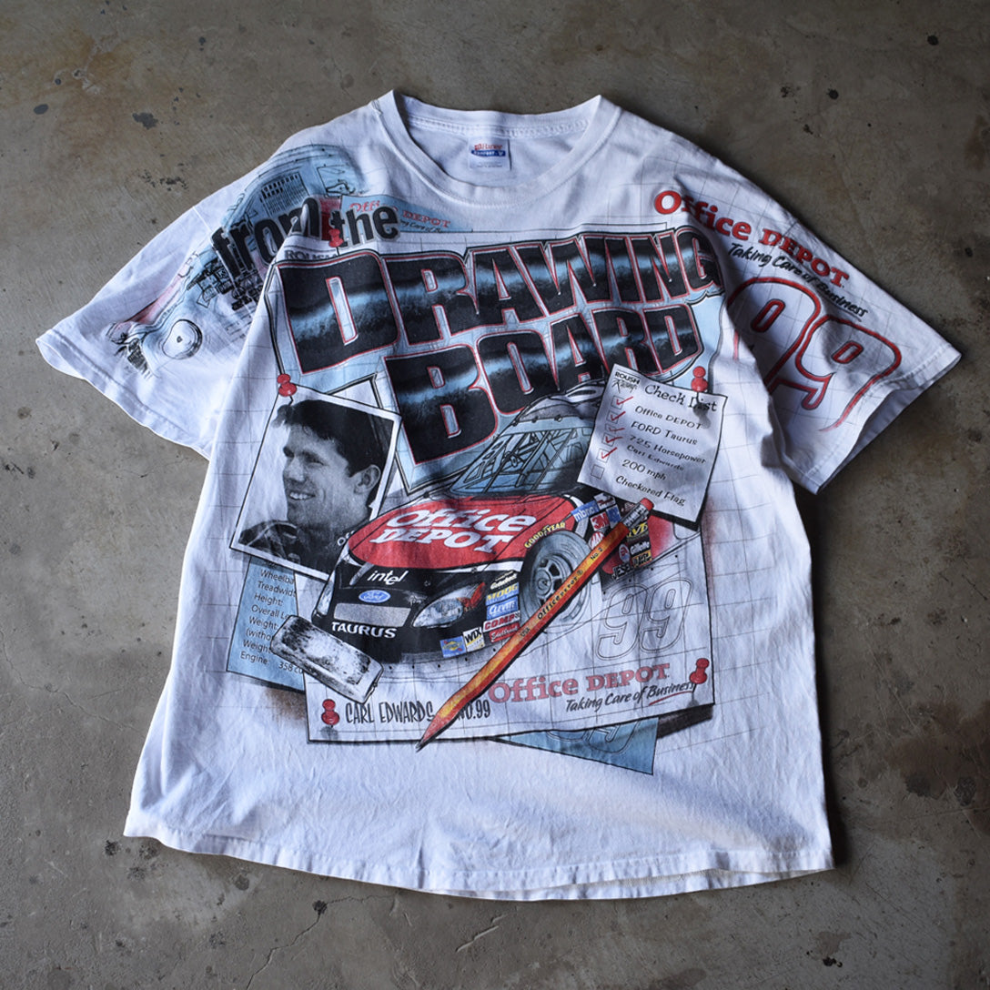 Y2K NASCAR “CARL EDWARDS #99” AOP! レーシング Tシャツ 230417