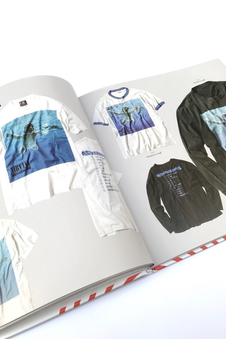 NIRVANA VINTAGE T-SHIRT BOOK ‬  「HELLOH？」 ”SOFTCOVER EDITION” 　220910