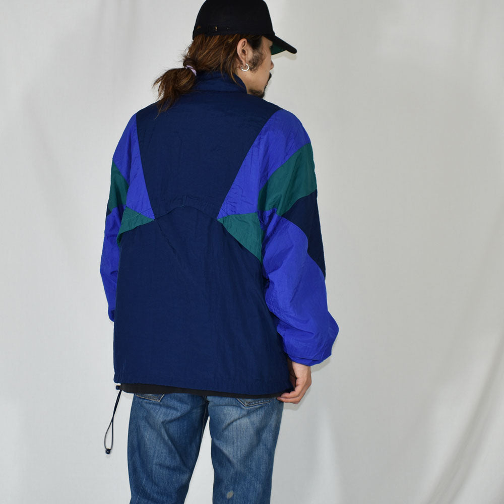 90’s NIKE 刺繍ロゴ ナイロン トラックジャケット 250507