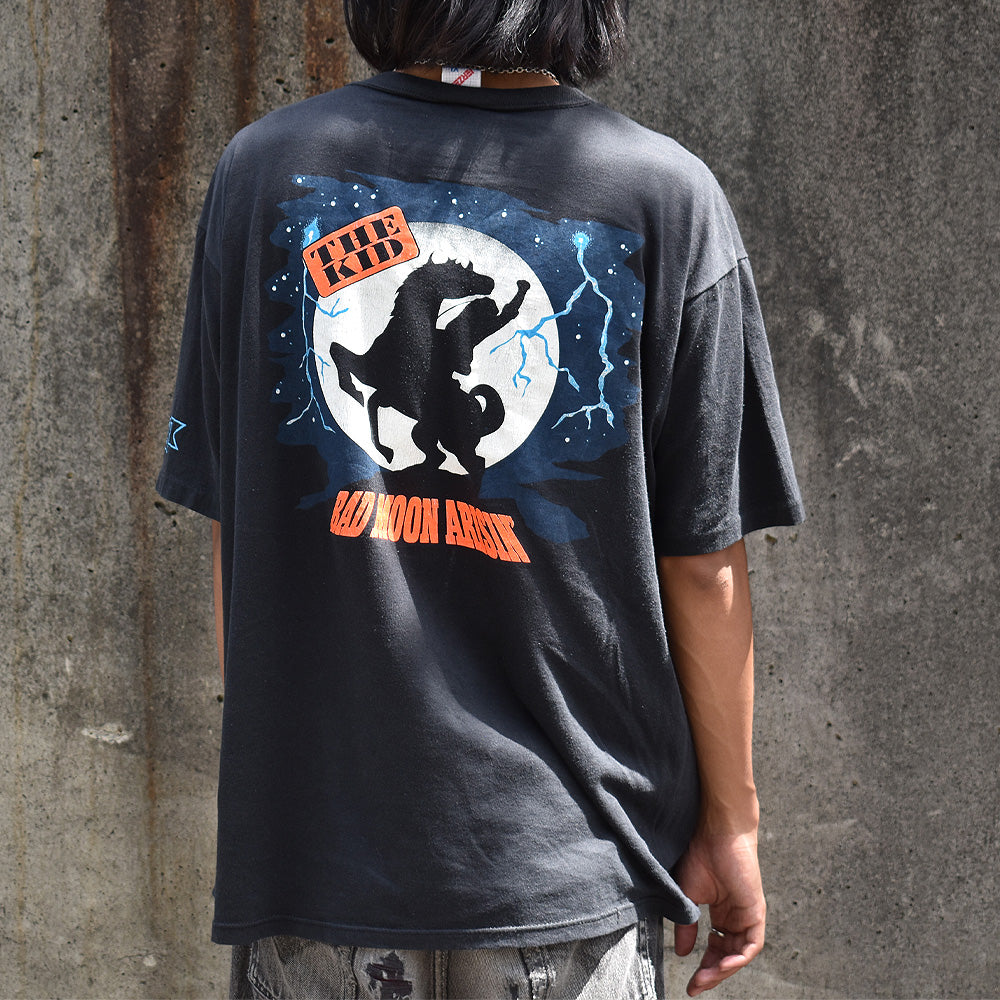 90’s JERZEES “BILLY THE KID PAUCH” 両面プリント レーシング Tシャツ 250507