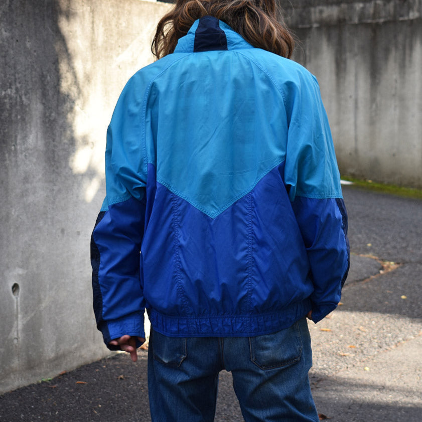 80’s NIKE シルバータグ! ナイロン トラックジャケット 250322