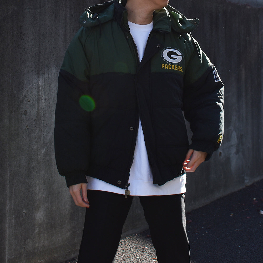 90’s PRO PLAYER/プロプレイヤー "NFL Green Bay Packers/グリーンベイ・パッカーズ" 中綿入り フード ナイロンジャケット 221213