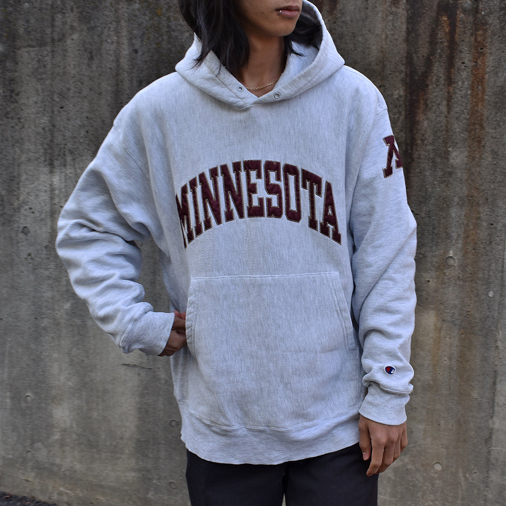 Y2K Champion/チャンピオン “MINESOTA” ワッペン刺繍 RWパーカー 221207