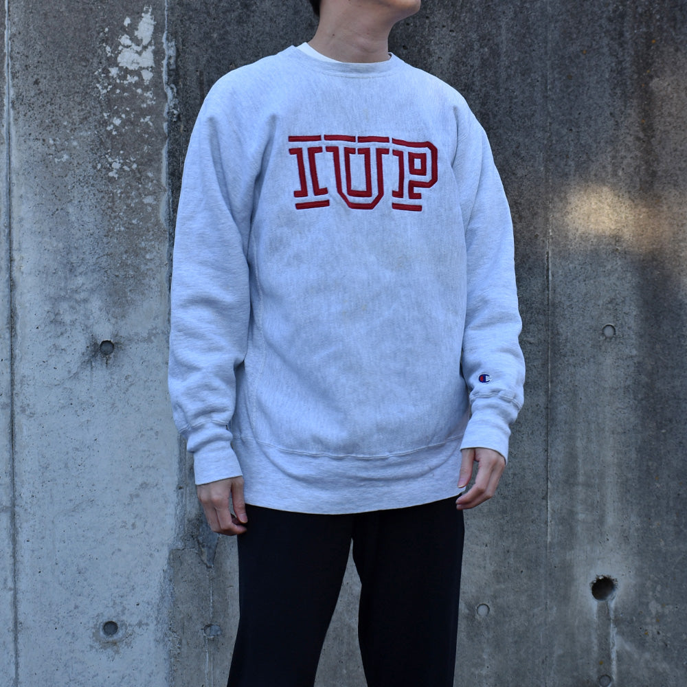 90's Champion/チャンピオン “IUP” 刺繍ロゴ RWスウェット 221031