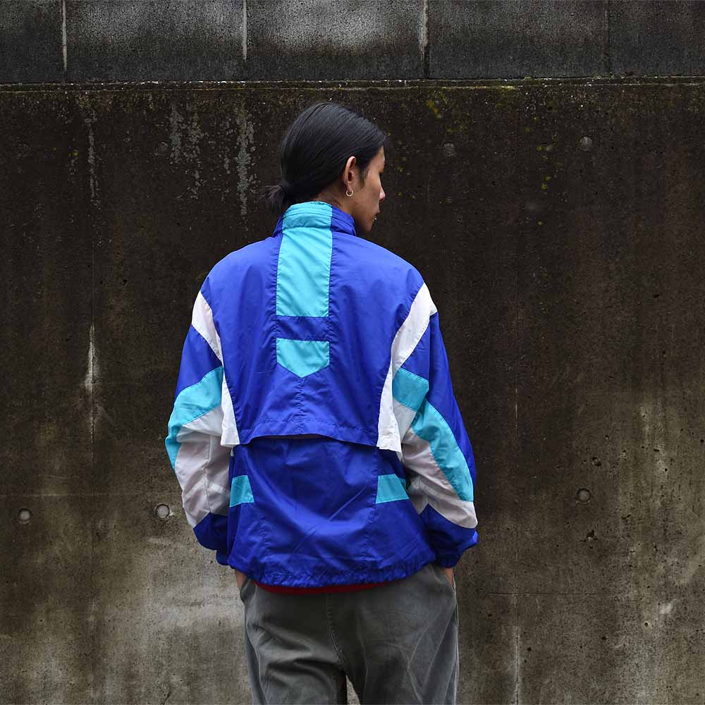 80’s NIKE 銀タグ!ナイロンジャケット 250326