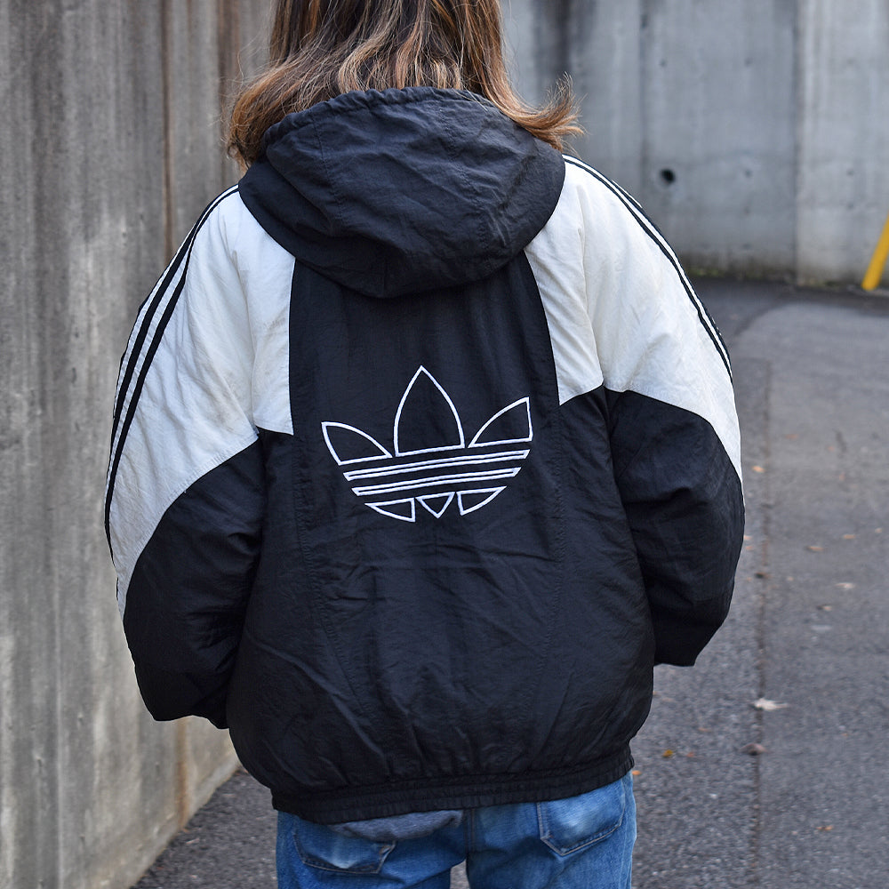 90's adidas/アディダス トレフォイルロゴ！ 中綿入り フード ナイロン