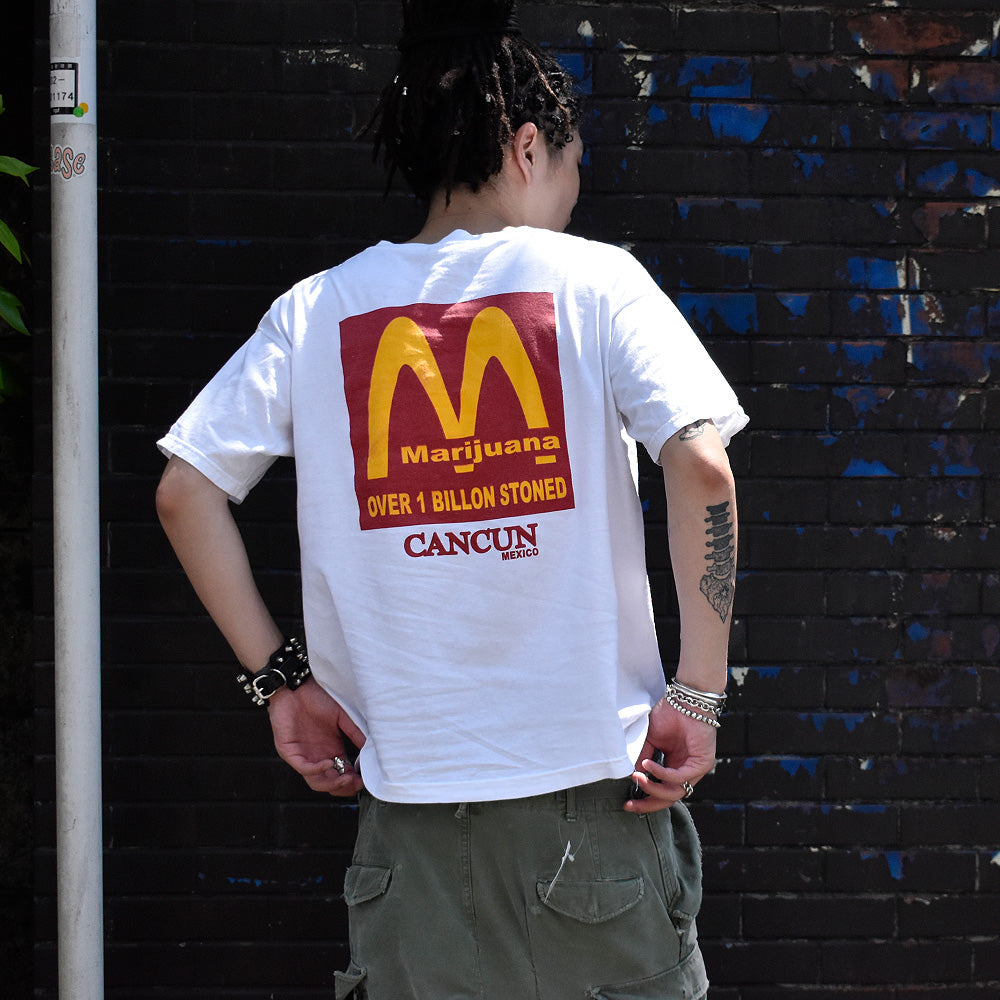 Y2K “Marijuana“ マクドナルドパロディ！ Tシャツ 240812H