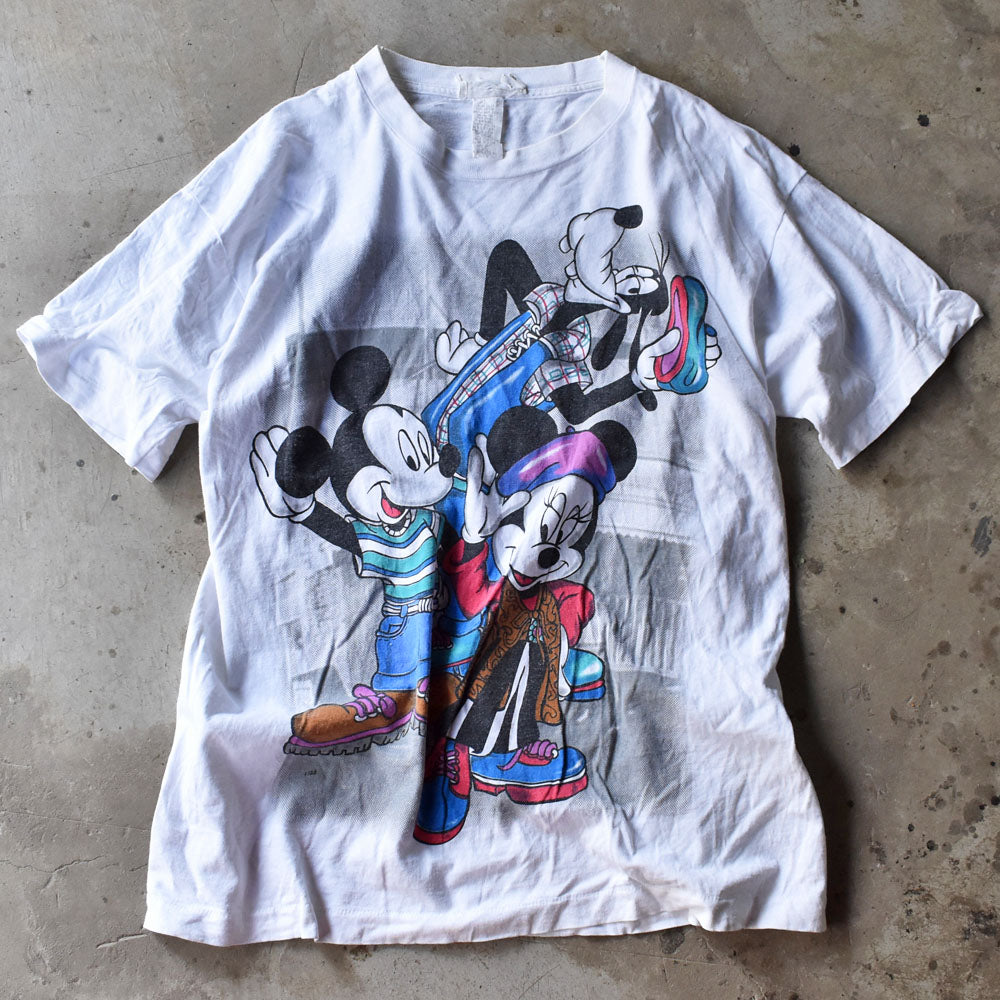 90’s Disney ”Mickey＆Friends” 両面プリント キャラ Tシャツ USA製 240802