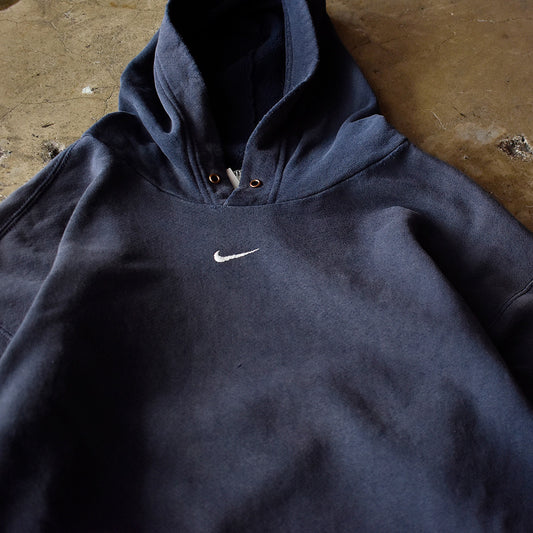 Y2K NIKE “center small swoosh“ パーカー 250901H