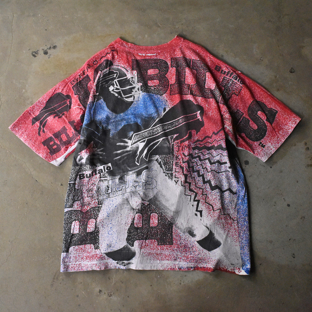 90's "NFL Buffalo Bills / Jim Kelly #12" AOP Tシャツ USA製 240429