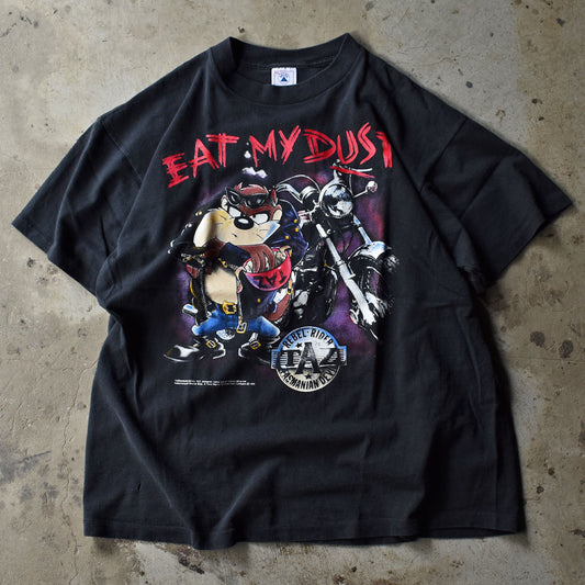 90's Looney Tunes "EAT MY DUST" 海外アニメ キャラ バイク Tシャツ USA製 230705H