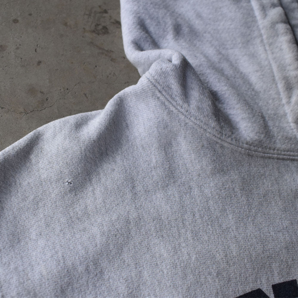 Champion “RICHMOND” RWパーカー 230926