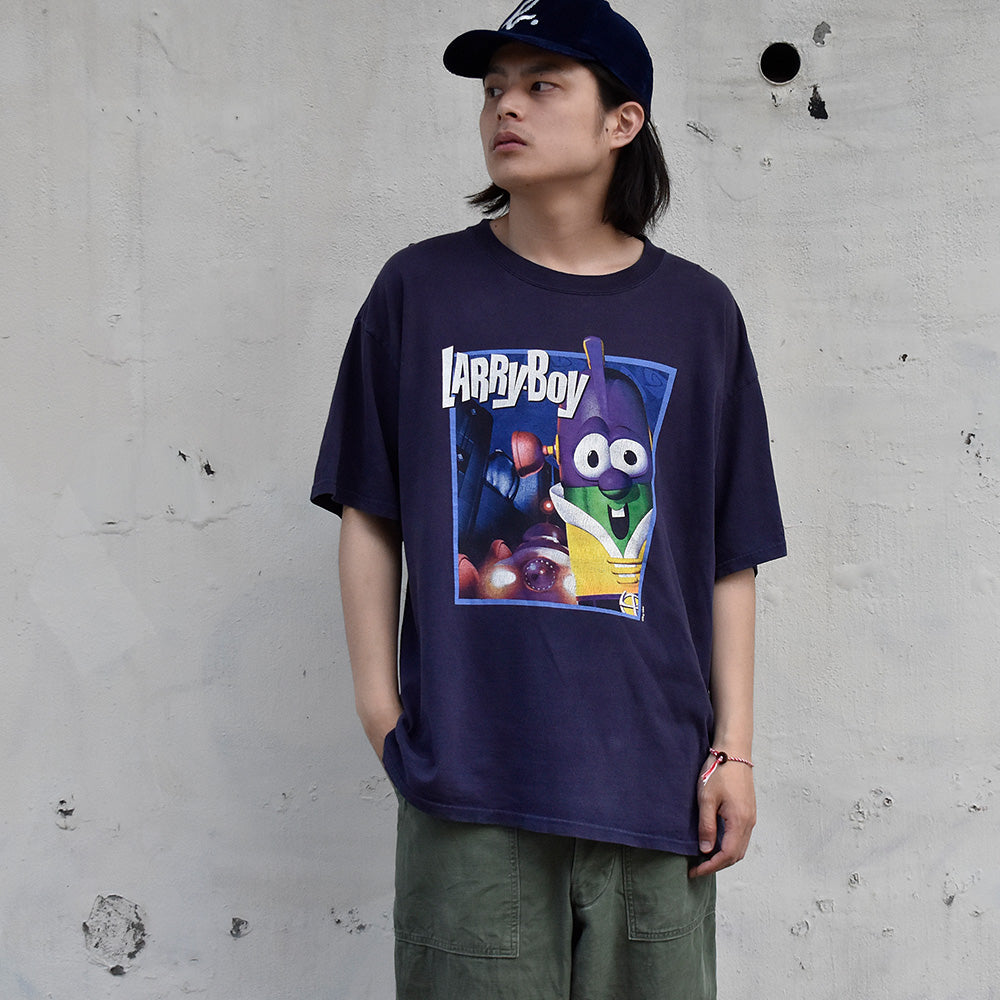 Y2K “Larryboy: The Cartoon Adventures” Tシャツ 240623H