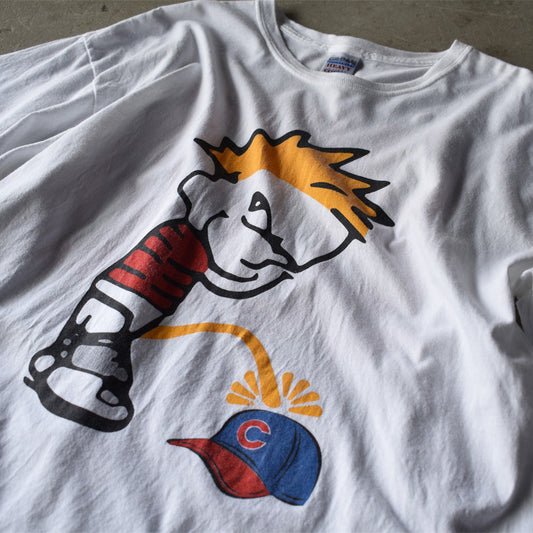 Y2K　MLB ”CUBS SUCK!” calvin and hobbes パロディ Tシャツ　USA製　230819