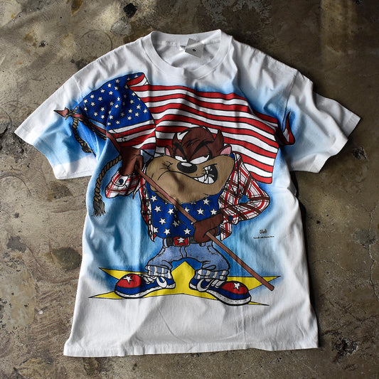90's Looney Tunes “タズマニアンデビル” AOP! 星条旗 海外アニメ キャラ Tシャツ USA製 230915H