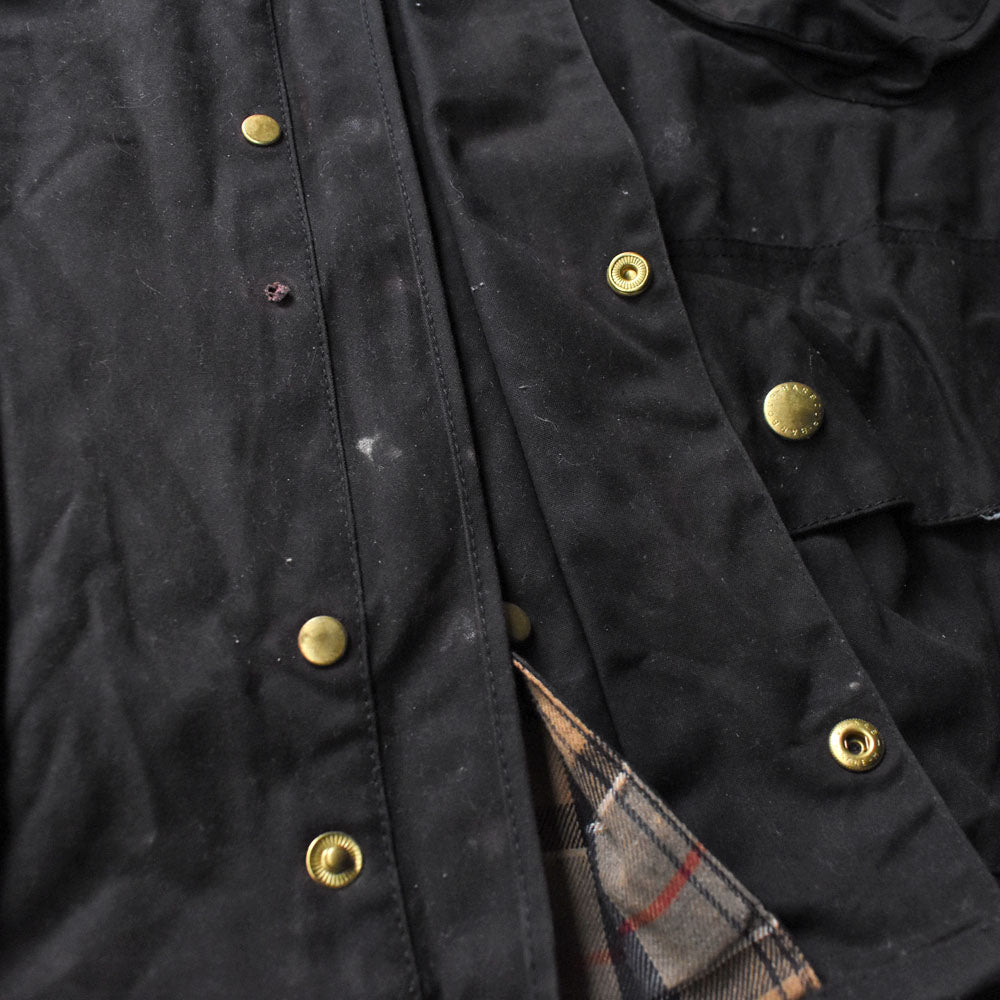 Barbour “INTERNATIONAL” オイルドコットン ジャケット イングランド製  251028H
