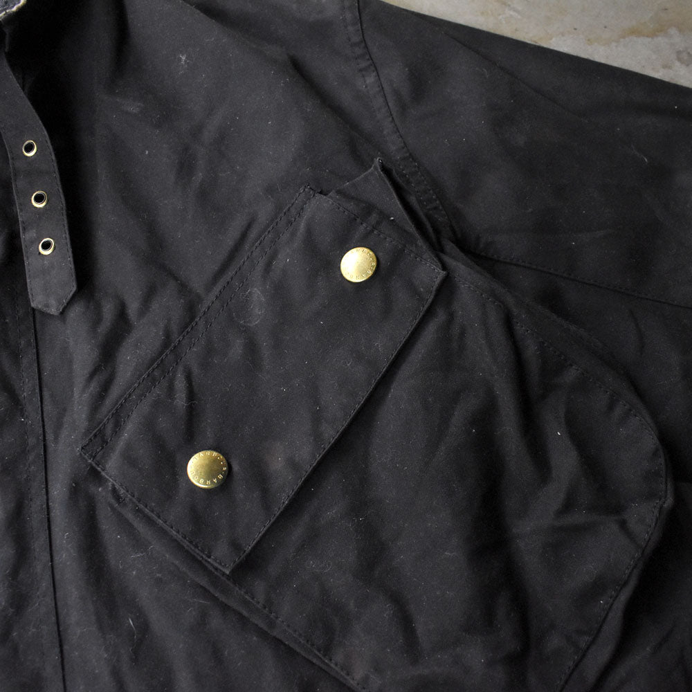Barbour “INTERNATIONAL” オイルドコットン ジャケット イングランド製  251028H