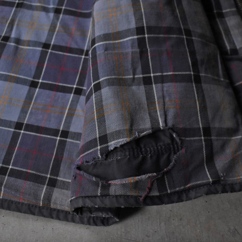 Barbour “Beaufort” オイルドコットン ジャケット 251107H