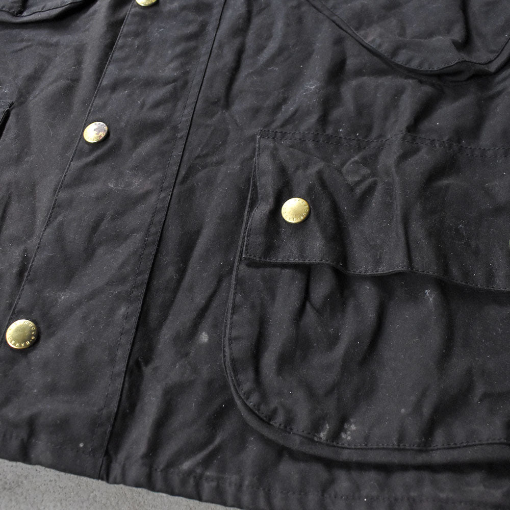 Barbour “INTERNATIONAL” オイルドコットン ジャケット イングランド製  251028H