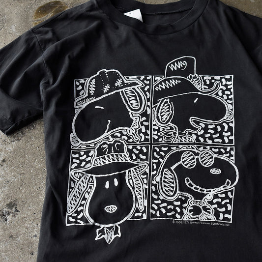 90's PEANUTS “Snoopy” ブラック！ 海外アニメ キャラTシャツ 250810H