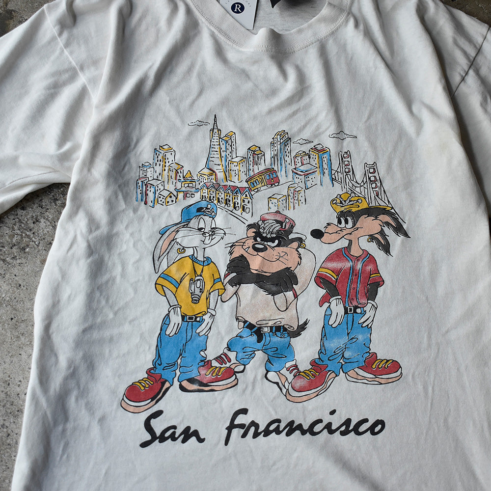 90's ダメージ！ Looney Tunes “San Francisco” 海外アニメ キャラ Tシャツ USA製 250901H