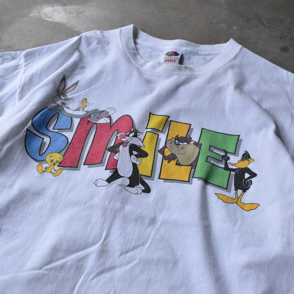 Looney Tunes ”SMILE” キャラ Tシャツ 240604