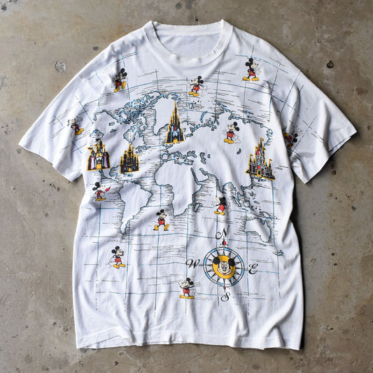 90’s Disney AOP！ ”Disneyland MAP” キャラクター Tシャツ 250616