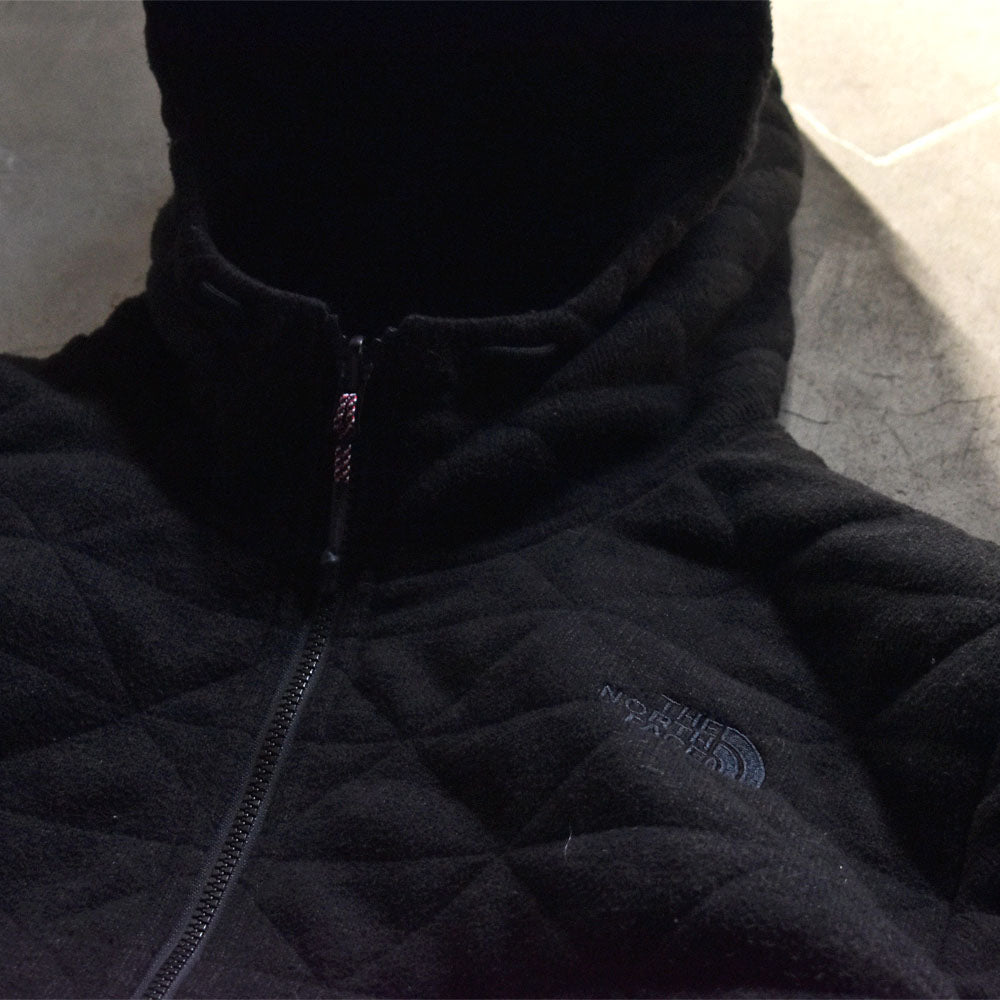 The North Face 中綿入り リバーシブルジャケット  231220