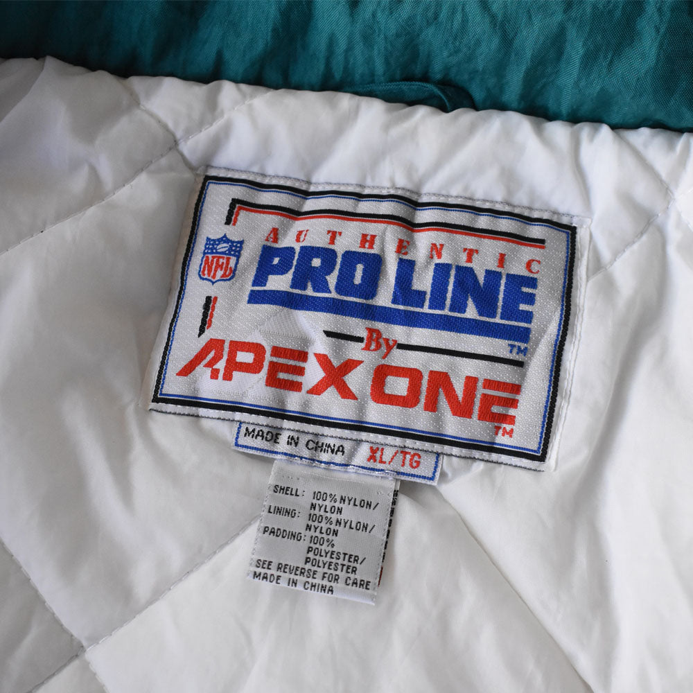 90’s PLO LINE by APEX ONE ナイスカラー！ “NFL Miami Dolphins” 中綿入り ナイロンジャケット 250111