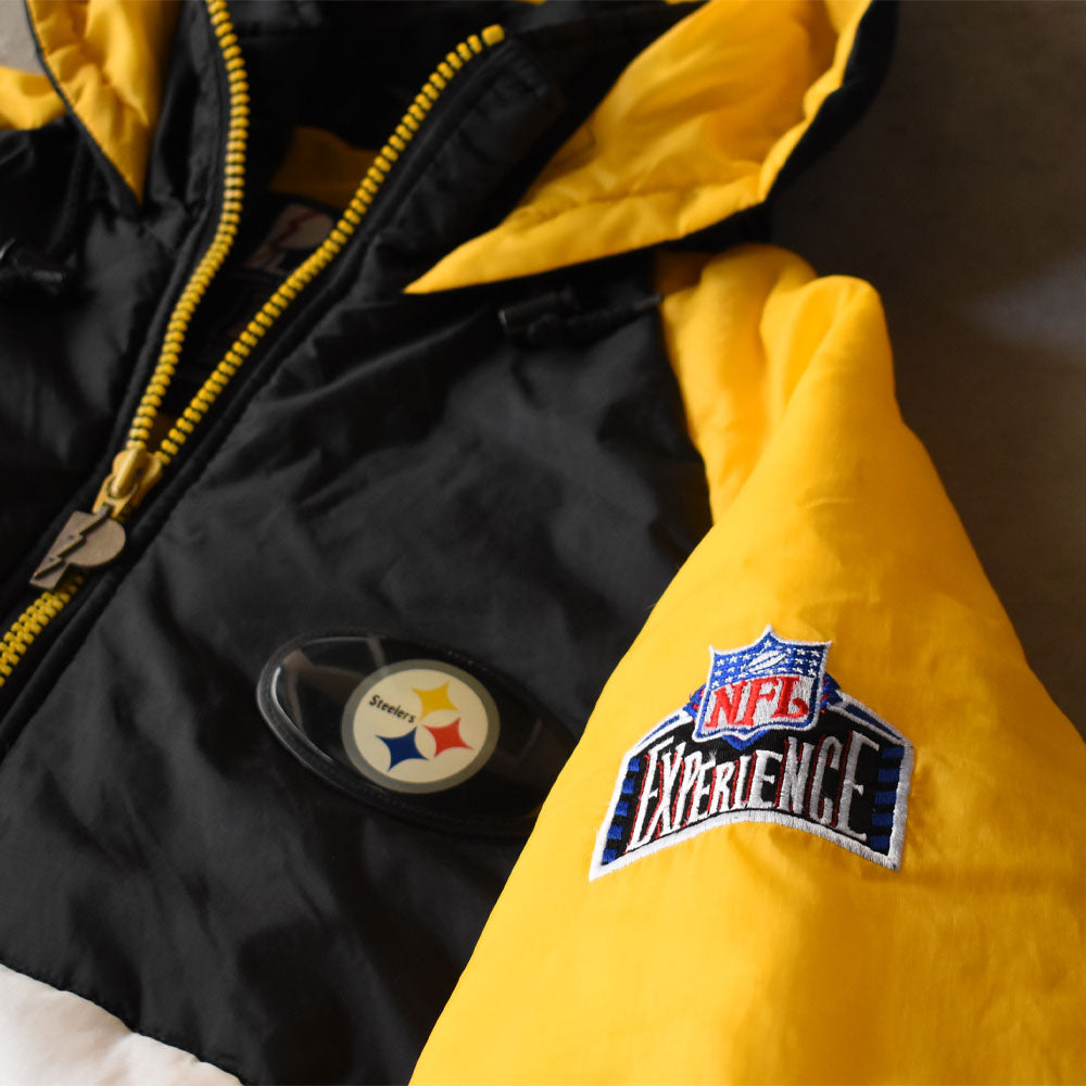 90’s PRO PLAYER “NFL Pittsburgh Steelers” 中綿入り フード ナイロンジャケット 241220