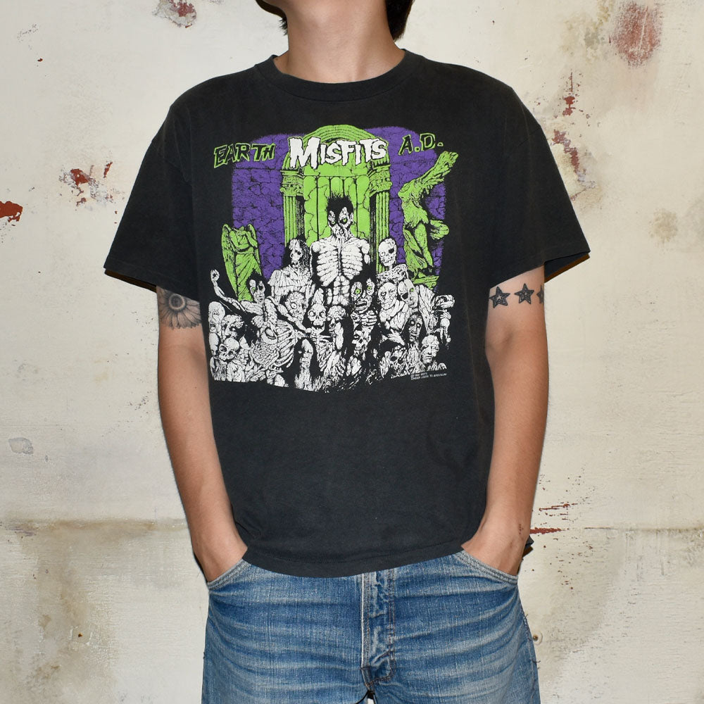ミスフィッツ Earth A.D. Wolfs Blood 両面プリント Tシャツ 1990年 ブラック USA製 ヴィンテージ